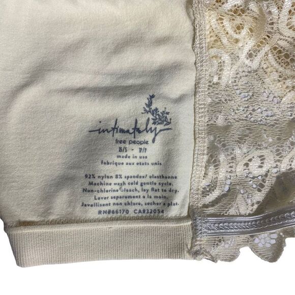 Free People Cream/Lace Bandeau NWOT size XS/S - Picture 7 of 7